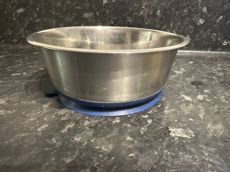 Pet water bowl Carousel 2