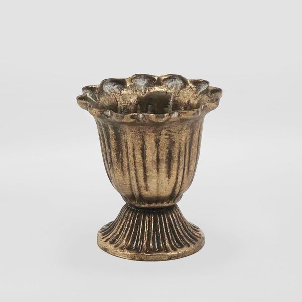 Gold Metal Holders Carousel 2