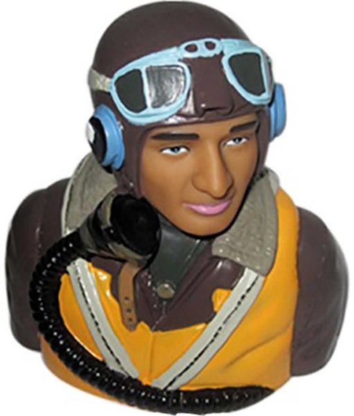 1/5 WW2 Pilot Bust Carousel 1