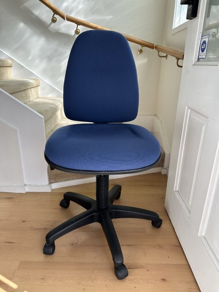 EOS Spectrum 3 Ergonomic office chair blue Carousel 2