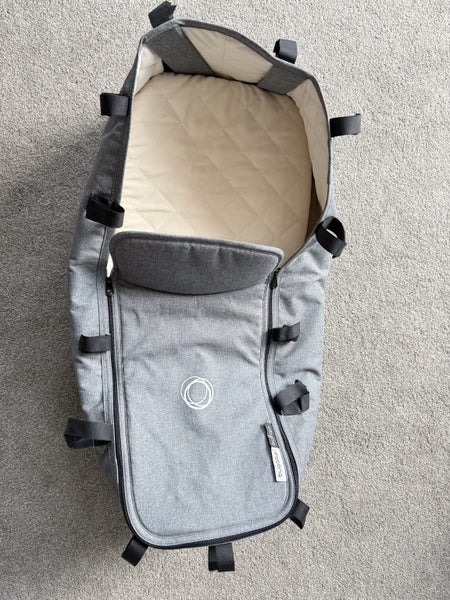 Bugaboo buffalo bassinet + stroller Carousel 4