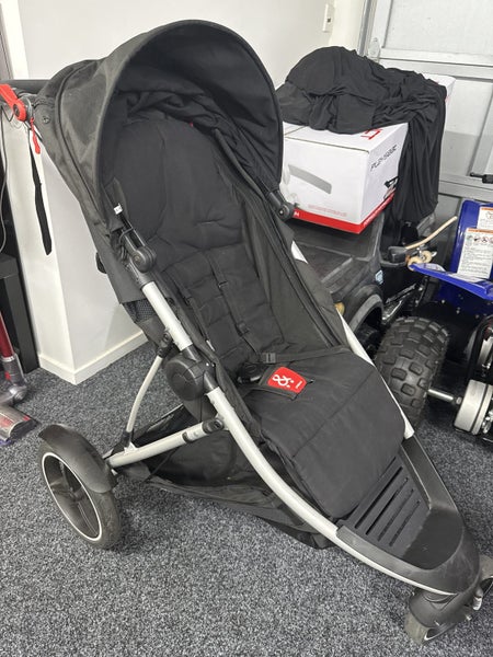 Mountain buggy pram - new condition Carousel 5