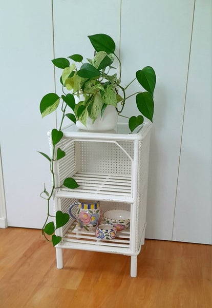 MidCentury Vintage + White Rattan Cane Glass + Three Shelf Unit Carousel 8