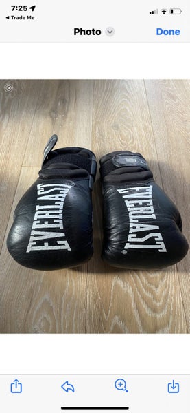Everlast boxing gloves Carousel 1