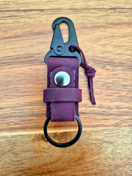 Leather keychain Carousel 1