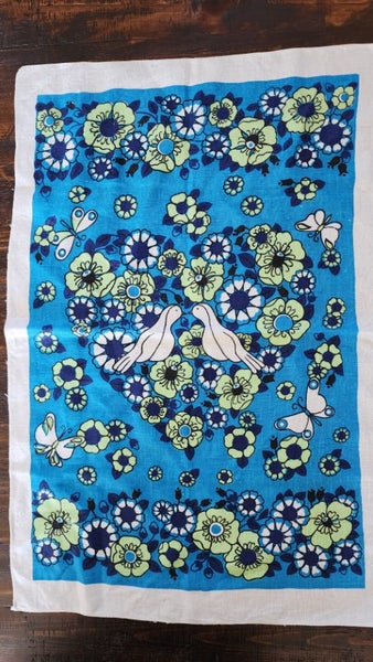~" Retro Vintage Tea Towel "~ Carousel 1
