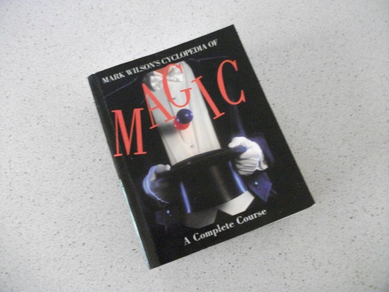 MAGIC (A COMPLETE COURSE) - MARK WILSON'S CYCLOPEDIA OF Carousel 1