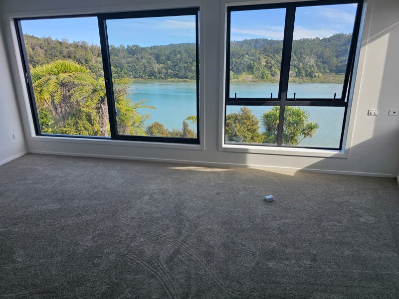 Upstaged Carpets flooring and installation Carousel 1