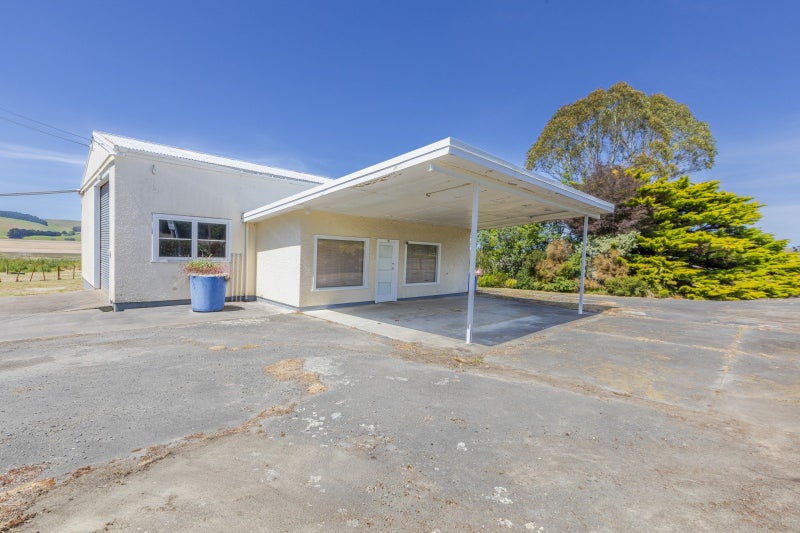 Image 1 of 24