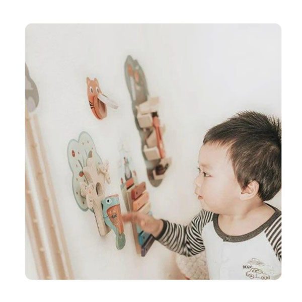 Oribel Vertiplay Wall Toy Busy Woodpecker Knocker Carousel 2