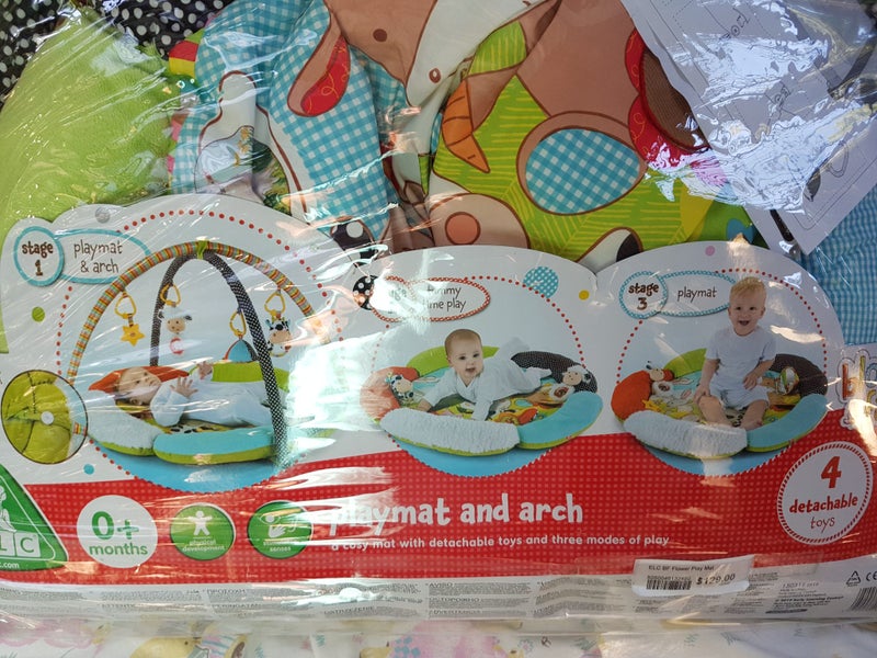 Baby playmate and arch Carousel 2