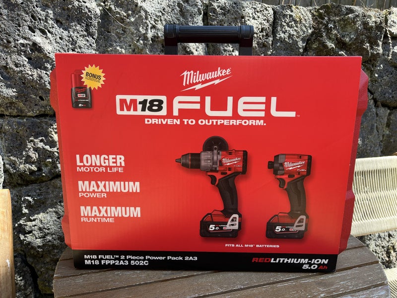 Milwaukee M18FPP2A3502C 18V 5.0Ah Li-ion Cordless Fuel 2pce Combo Kit Power Pack Carousel 1