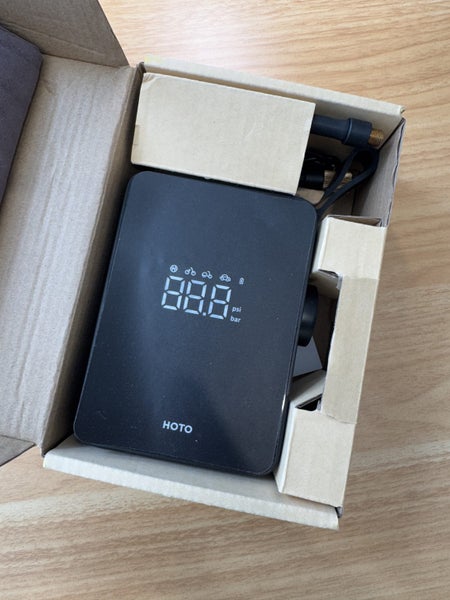 HOTO Electric Portable Air Pump with 2500mAh battery Carousel 5