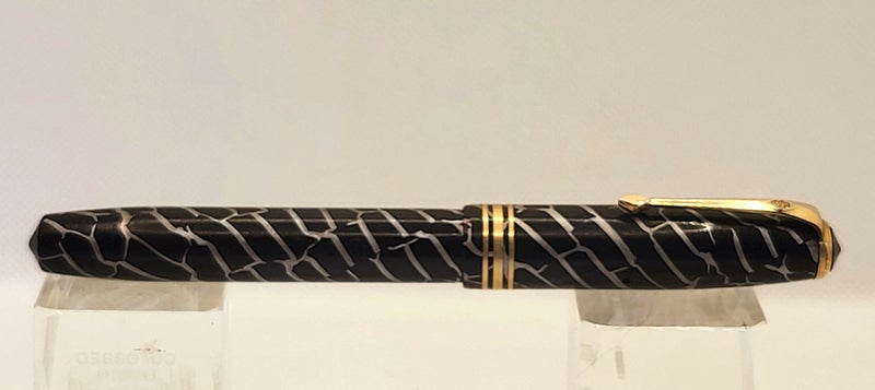 CONWAY STEWART NO. 58 'CRACKED ICE' FOUNTAIN PEN Carousel 2
