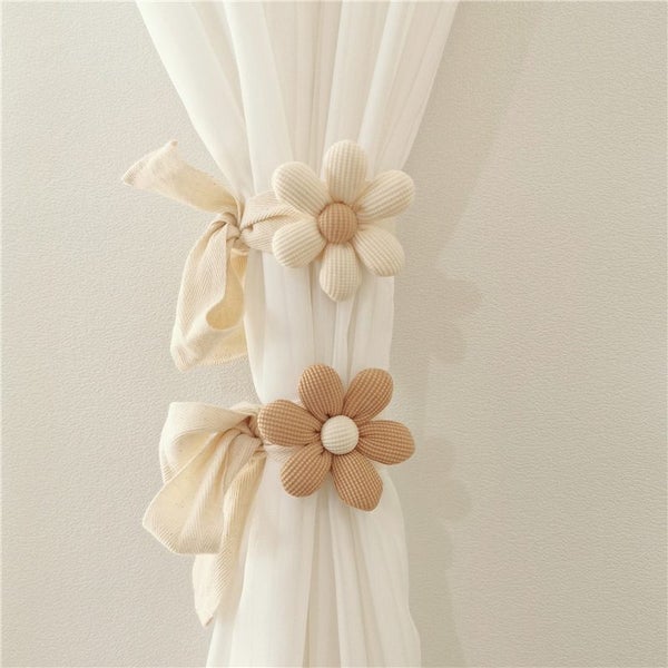 NEW 1PC Cute Daisy Curtain Bundling, Simple Room Decoration Christmas Gift Carousel 2