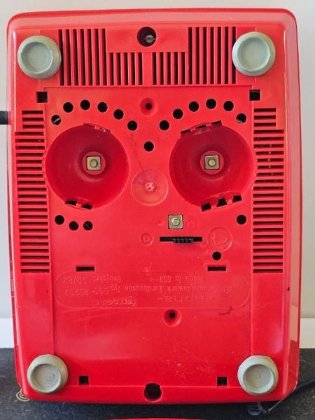 Retro 1980's Vintage DDR Button Phone "Ferro-Quic", 08/87, Type 590-25207. Carousel 6