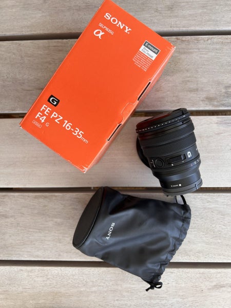 Sony FE PZ 16-35mm F4 G lens Carousel 2
