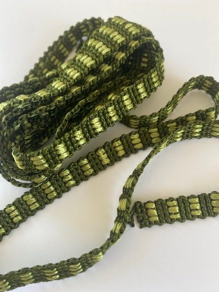 Vintage European Trim – Forest Green/Fern Green stripes - 2M Carousel 1