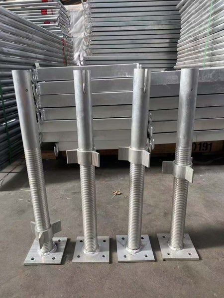 Aluminium scaffold feet Carousel 1