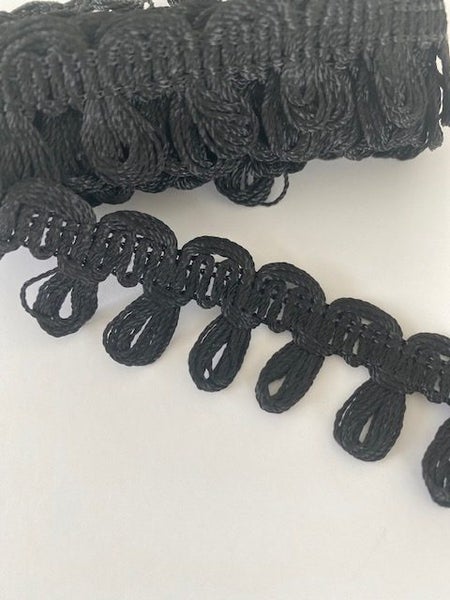 Vintage European Fringe - looped, Black - 2M Carousel 2
