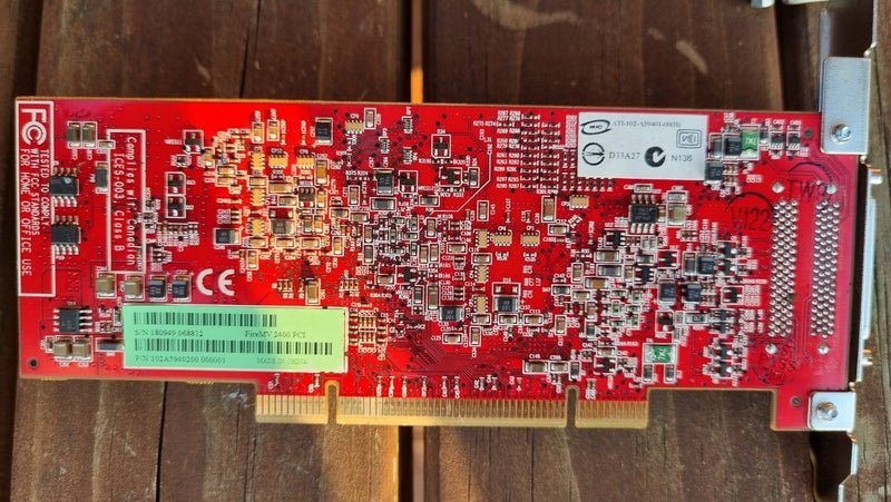 ATI FireMV 2400 PCI Quad View Monitor Graphics Display Card Carousel 3