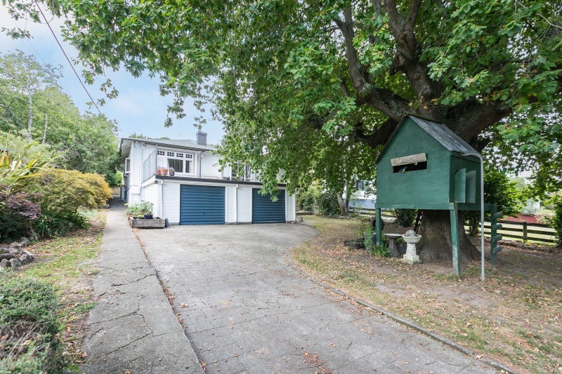 Image 1 of 20