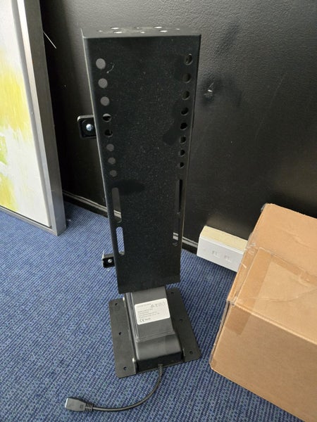 Tv lifter62946199712642114