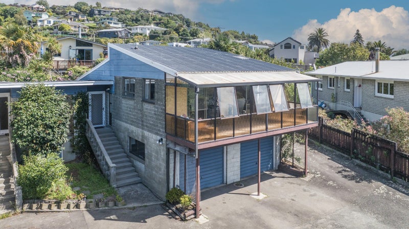 Image 1 of 25