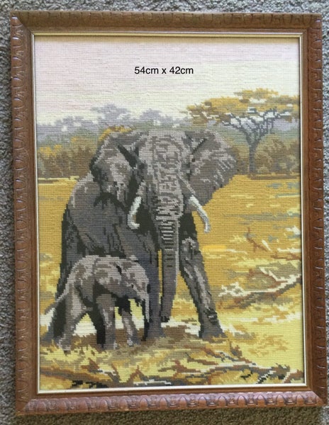 Mother and baby elephant wool tapestry Carousel 1