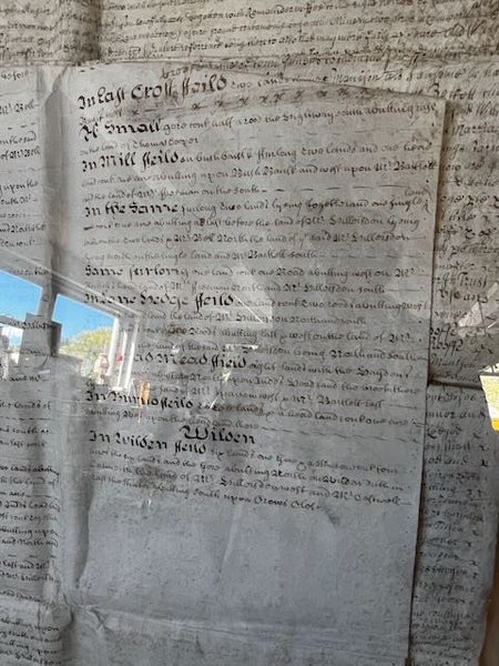 1676 Parchment Carousel 4