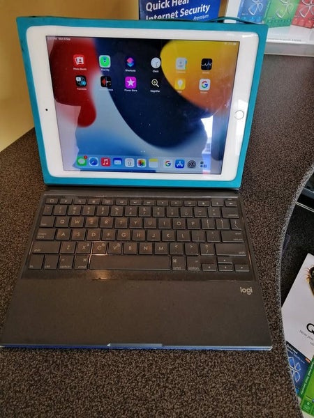 Apple Ipad Air 2 (A Grade Refurbished ) 64GB Carousel 1