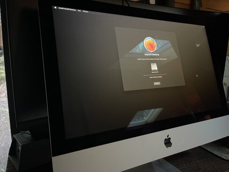 Apple iMac (21.5-inch 2017) i5 Up to 3.6Ghz 8GB 1TB Ventura OS Carousel 2