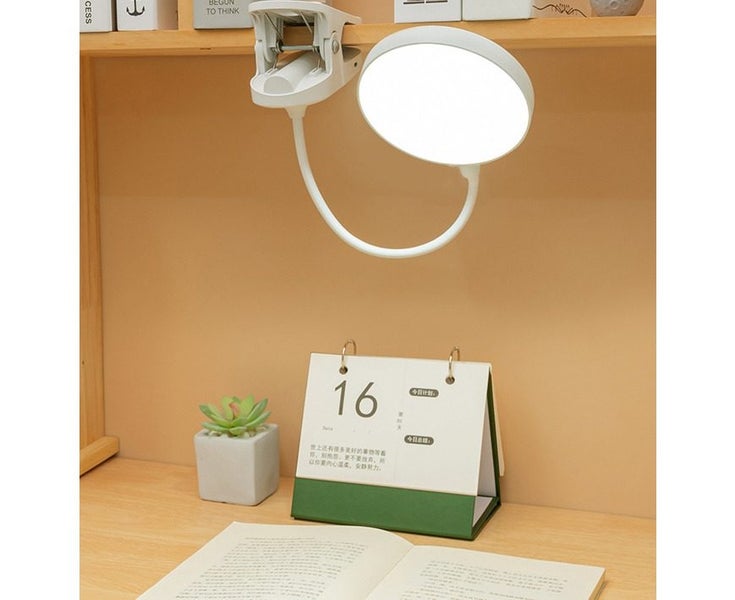 LED Clip Lamp for Kids: 360?a Flexible Reading Light, Clip-on Lamp, 3 L Carousel 2