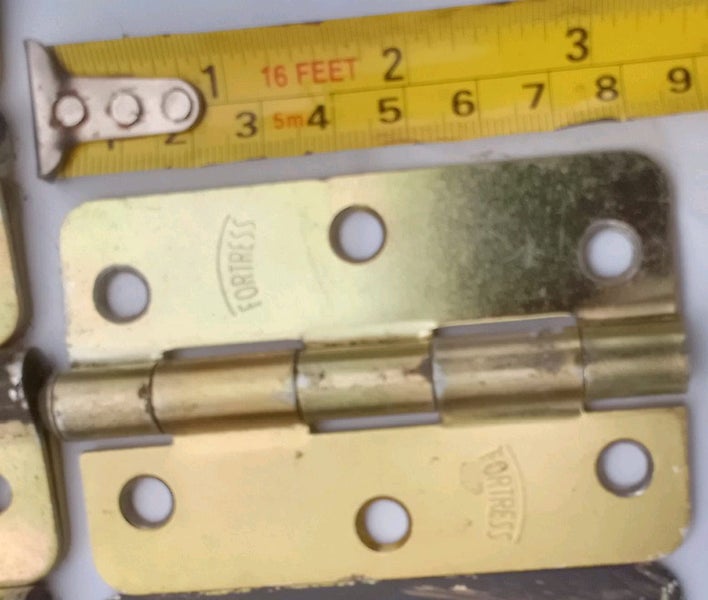 Fortress Pin Hinges Carousel 1
