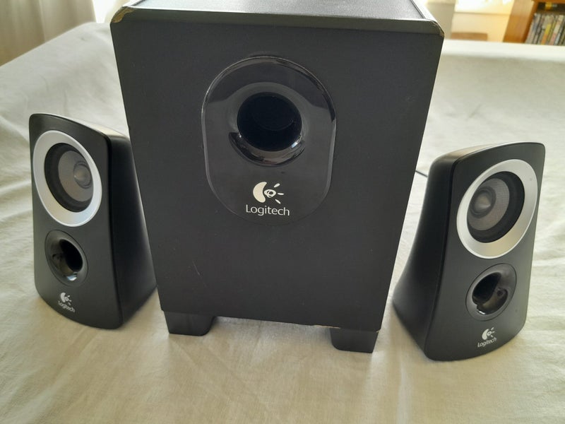 Logitech PC speakers Carousel 1
