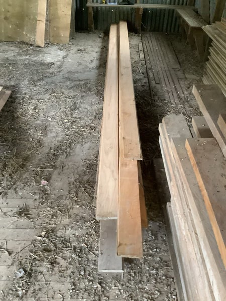 Macrocarpa Tongue & Groove Carousel 5