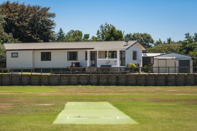 Image 1 of 24
