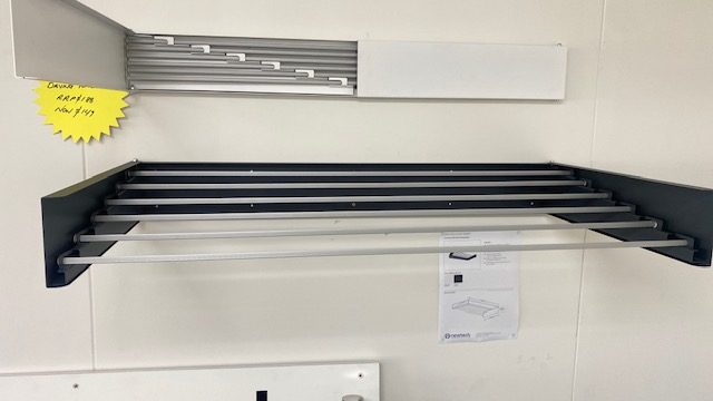 LAUNDRY FOLD OUT DRYING RACK IN CHARCOAL Carousel 1