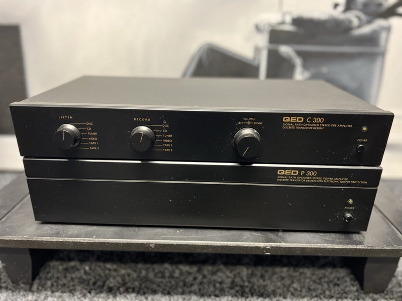 Vintage QED amp & pre amp - C300/P300 Carousel 1
