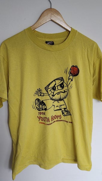 Vintage basketball tshirt size L Carousel 5