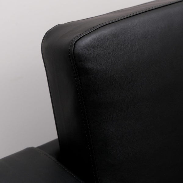 PU Chair - Makers Gregor Single Seater (Black) Carousel 4