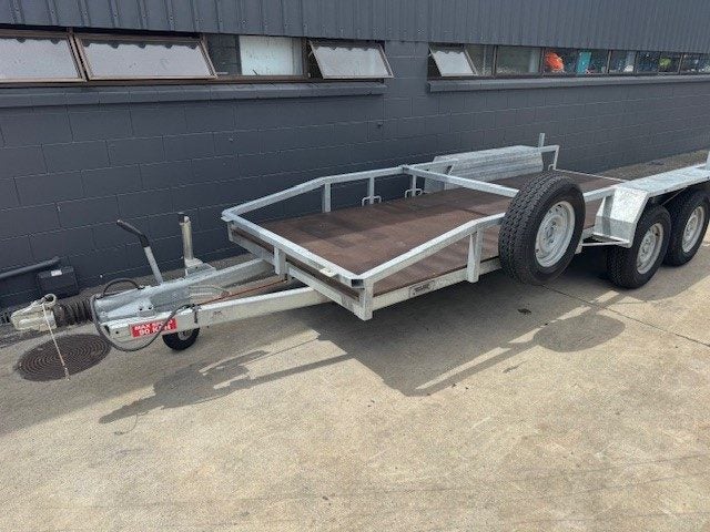 3.5 ton Brent Smith Trailer with Ramps AUCKLAND**** Carousel 1