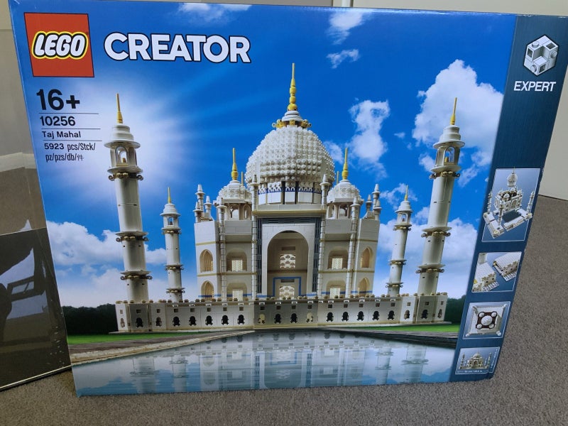 LEGO 10256 TAJ MAHAL Carousel 2