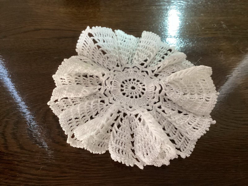 Vintage doily small white frilly border Carousel 1