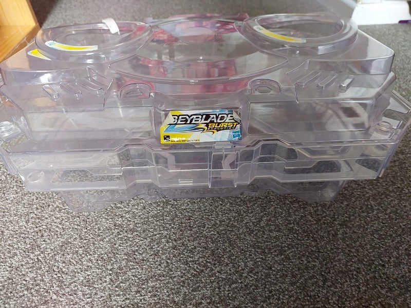 The Beyblade Burst SwitchStrike Battle Tower Carousel 2