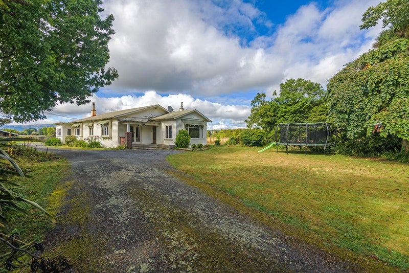 Image 1 of 20