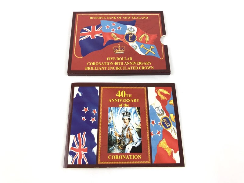 1993 New Zealand Uncirculated Five Dollar Coin in Original Packaging - Lot Q926 Carousel 2