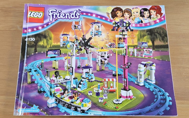 41130 - AMUSEMENT PARK ROLLER COASTER (Friends) Carousel 1