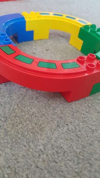 Duplo Round Road Carousel 2