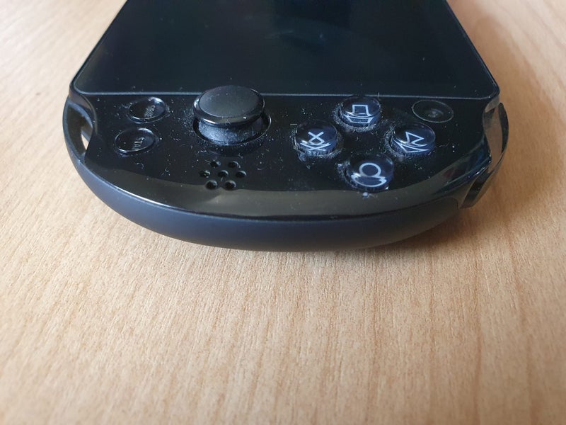 PS Vita 2002 Slim (Modded) Carousel 8